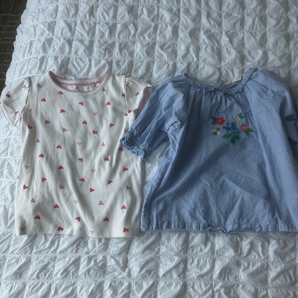 Mini Boden Light Blue Embroidered Top and short sleeve heart Top size 5-6 yrs